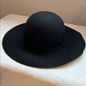 Wool Floppy Hat